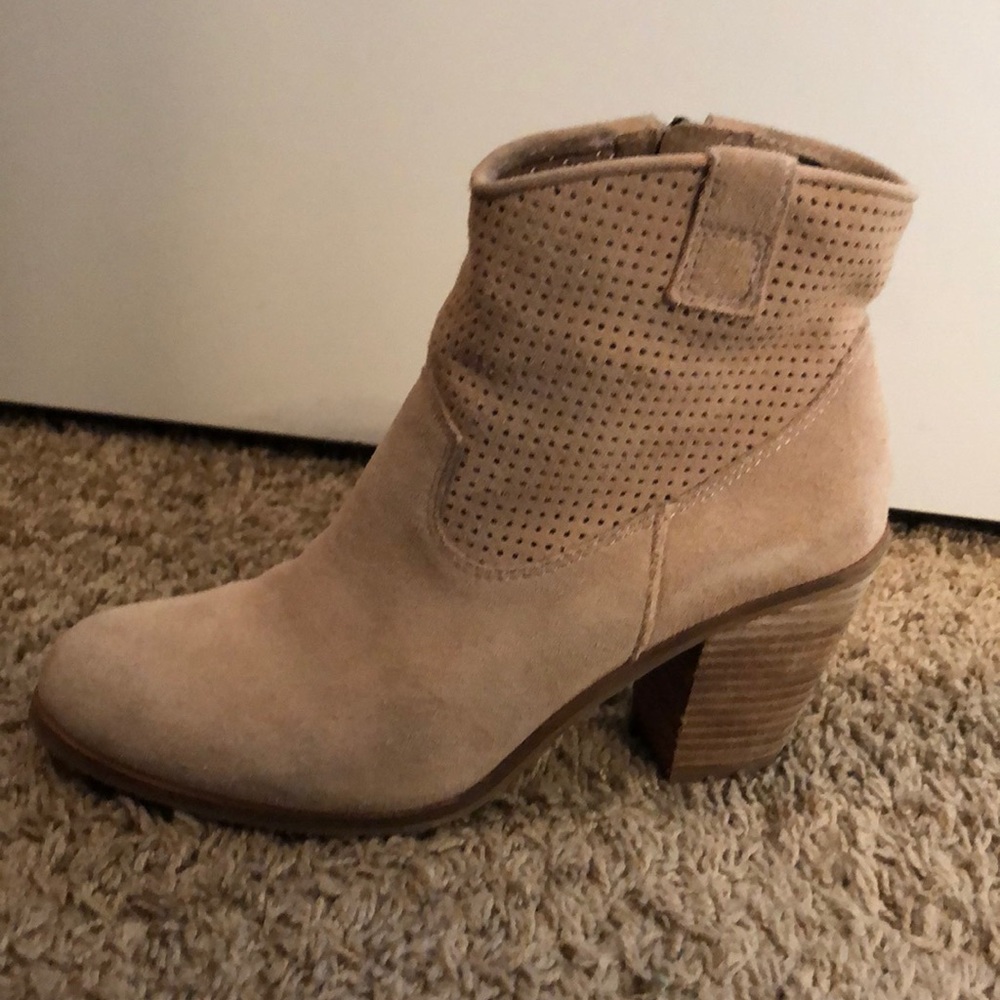Vince Camuto Blush Suede Booties